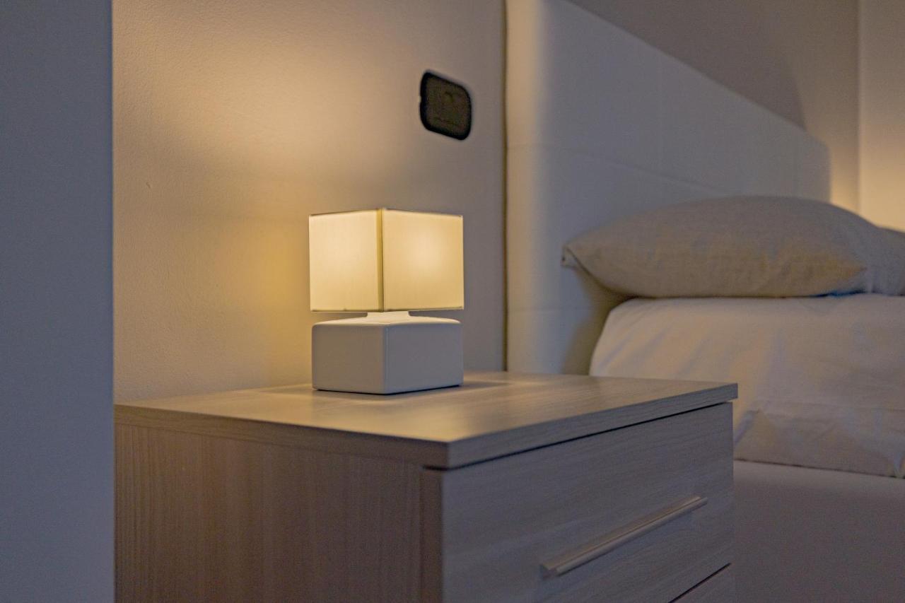Milan Forum Camelia Guesthouse アッサーゴ エクステリア 写真